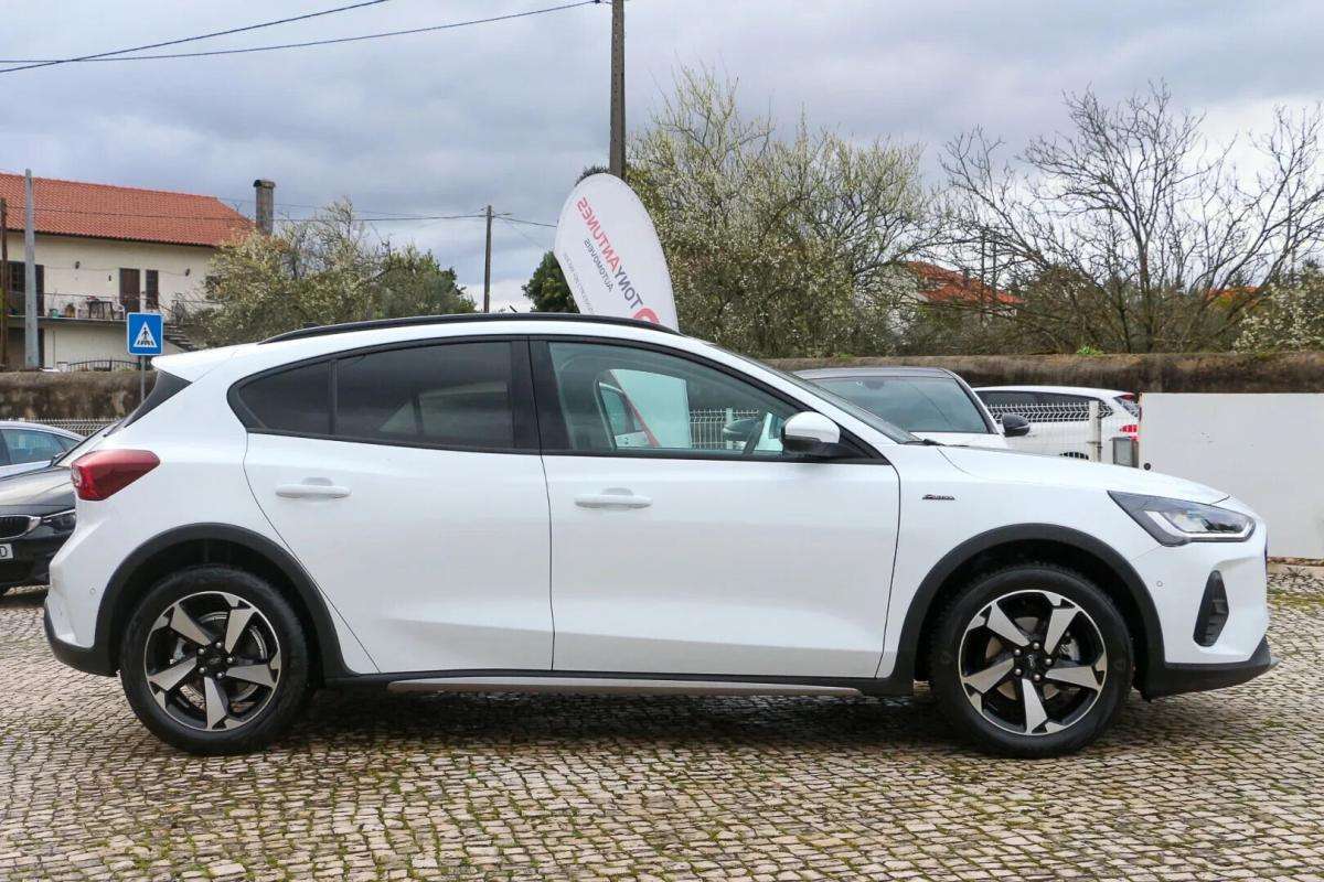 ford-focus-2022-gasolina-998cc