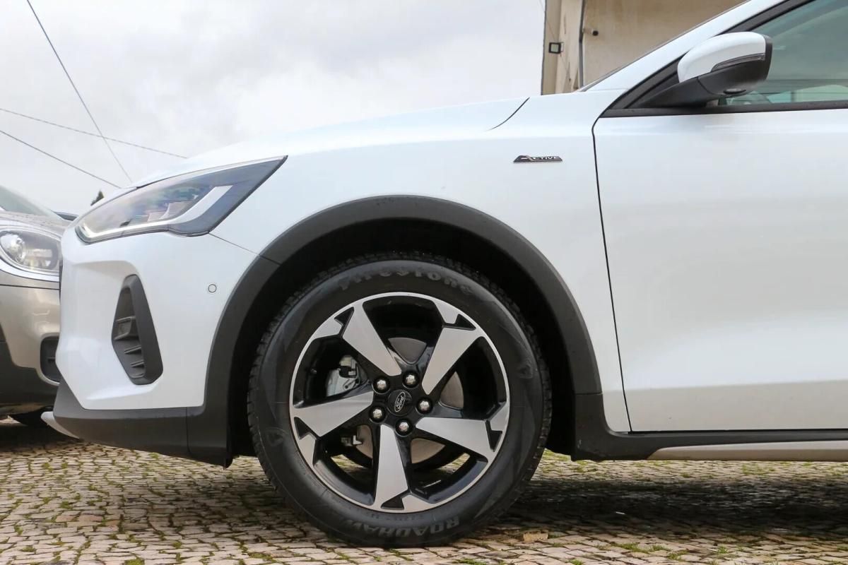 ford-focus-2022-gasolina-998cc