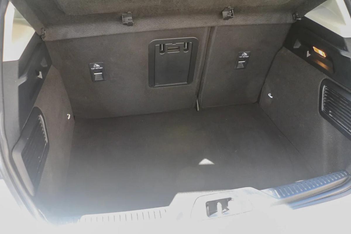 ford-focus-2022-gasolina-998cc