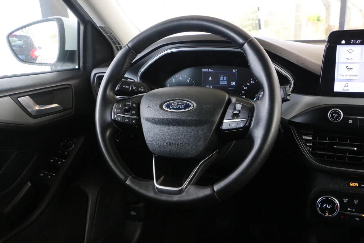 ford-focus-2022-gasolina-998cc