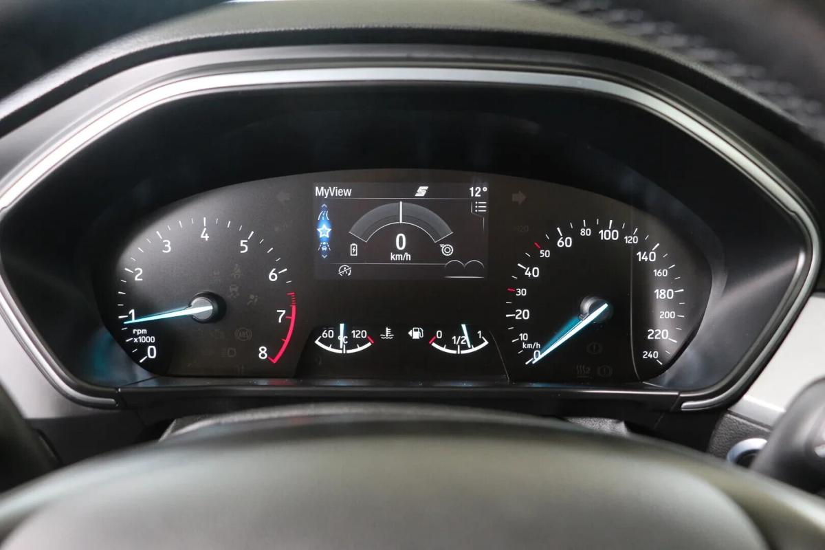 ford-focus-2022-gasolina-998cc