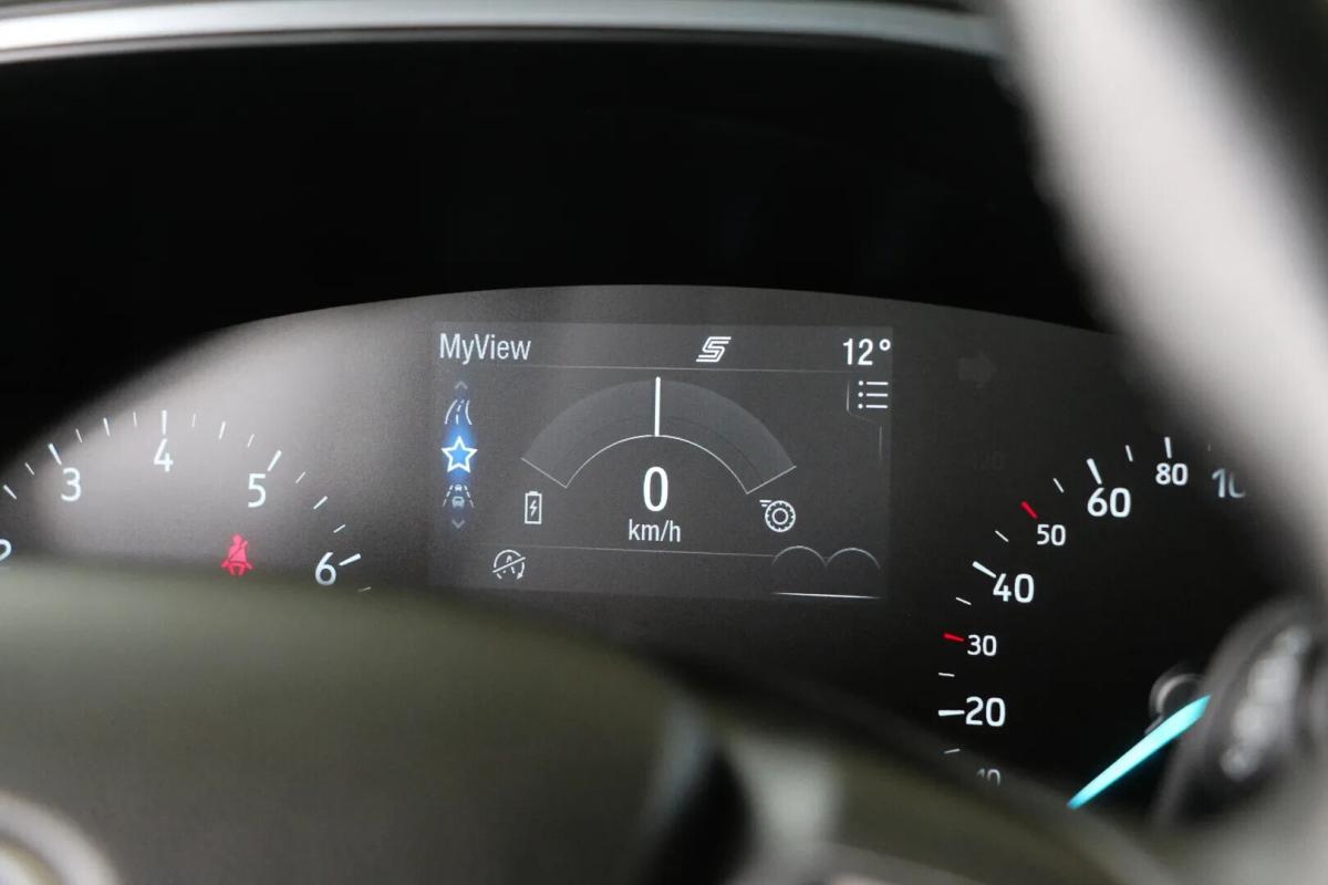 ford-focus-2022-gasolina-998cc