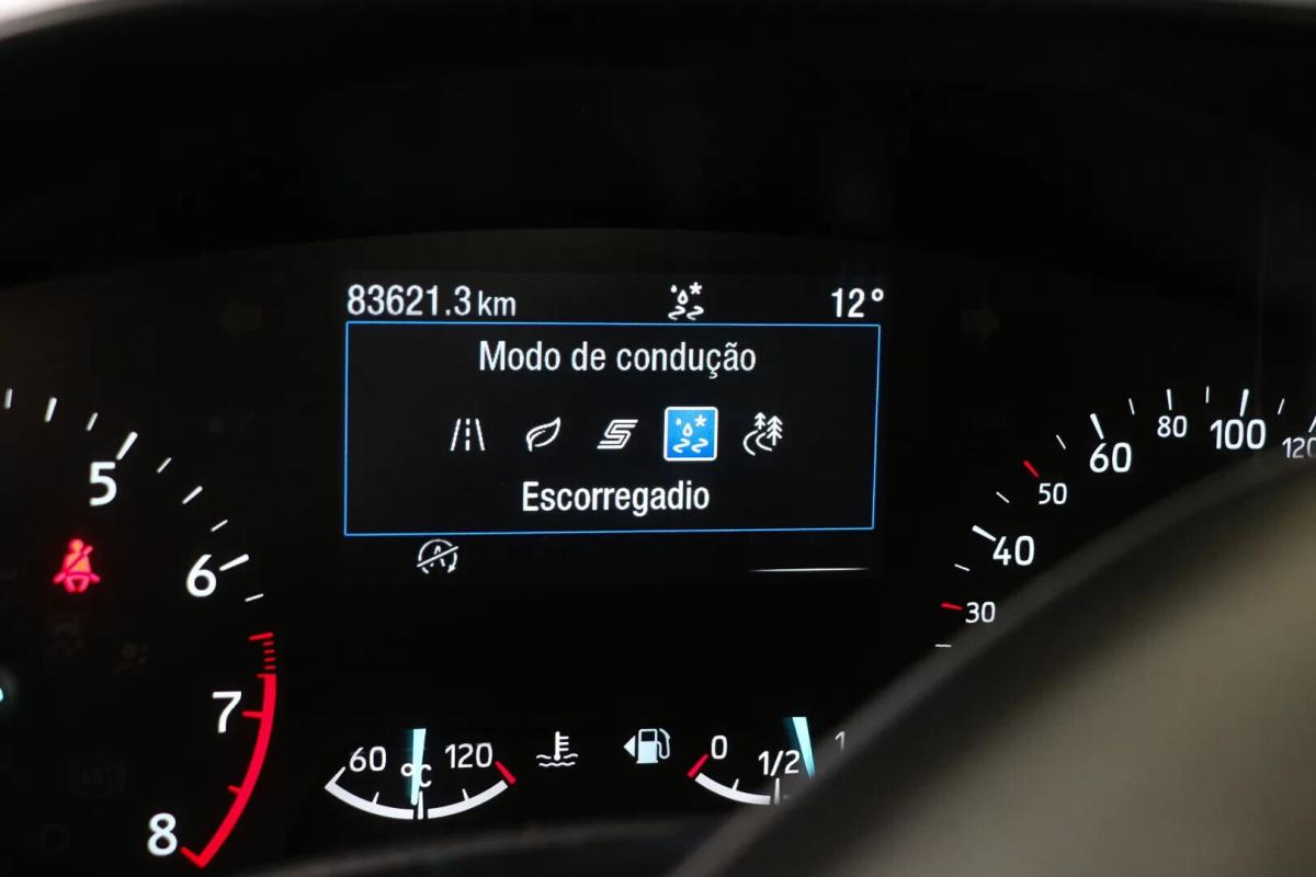 ford-focus-2022-gasolina-998cc