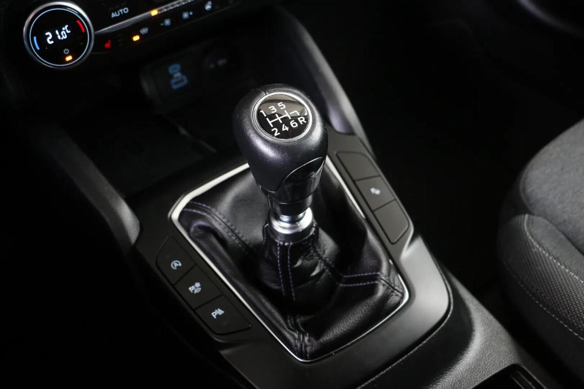 ford-focus-2022-gasolina-998cc