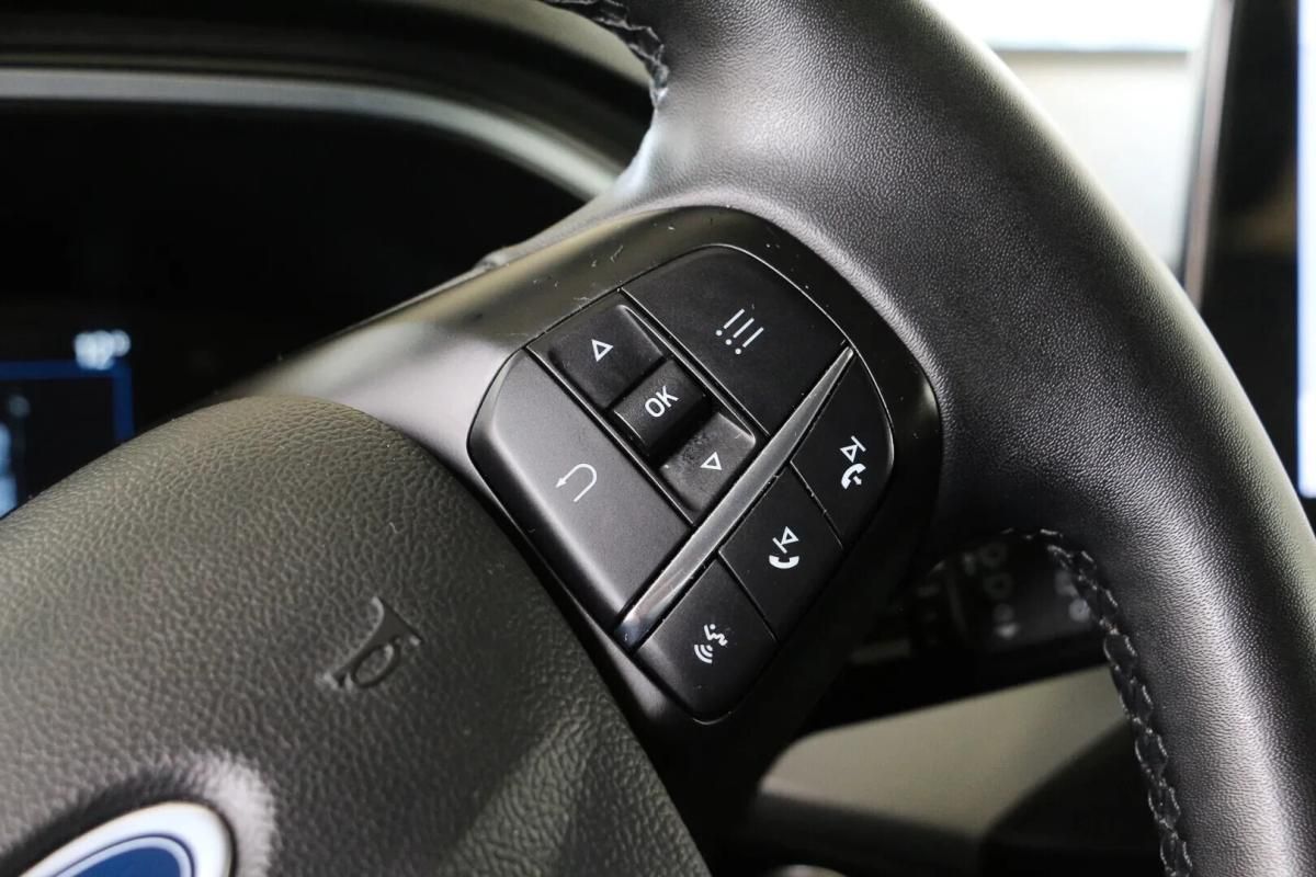 ford-focus-2022-gasolina-998cc