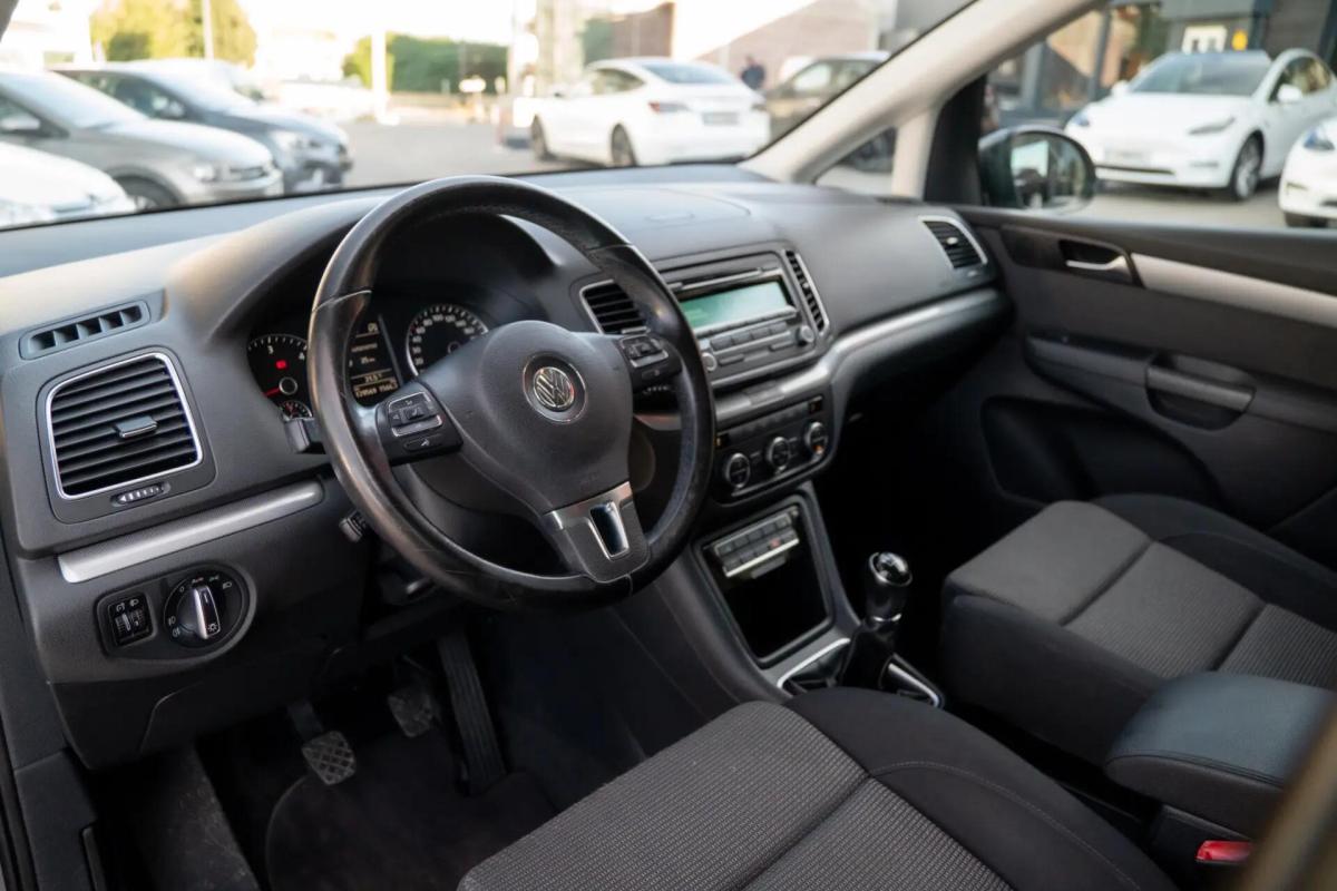 volkswagen-sharan-2013-diesel-1968cc