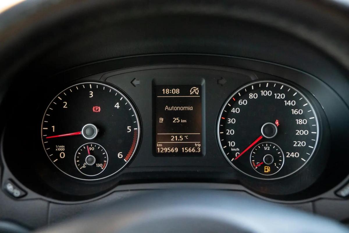 volkswagen-sharan-2013-diesel-1968cc