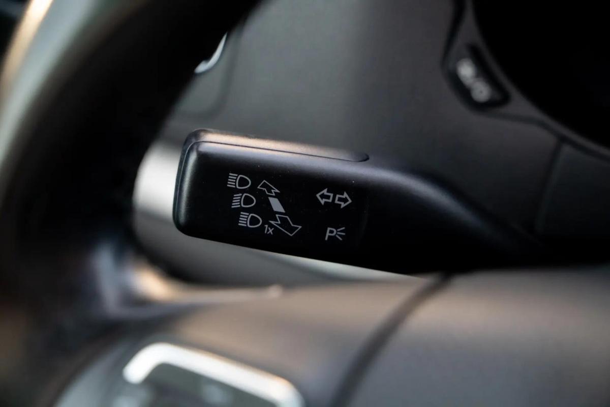 volkswagen-sharan-2013-diesel-1968cc