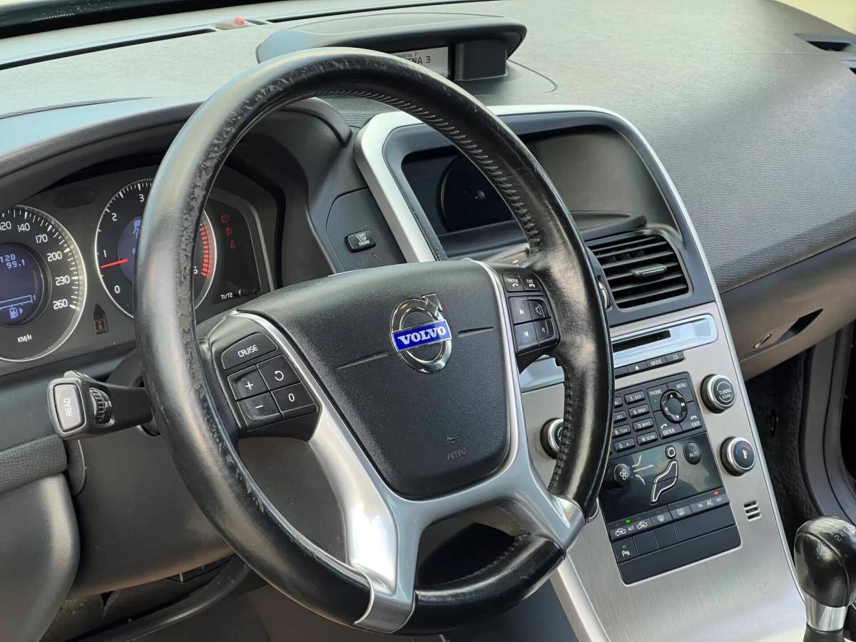 volvo-xc60-2009-diesel-2400cc