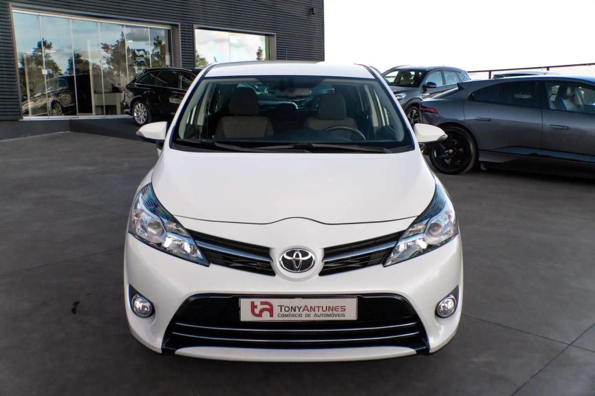 toyota-verso-2015-diesel-1598cc