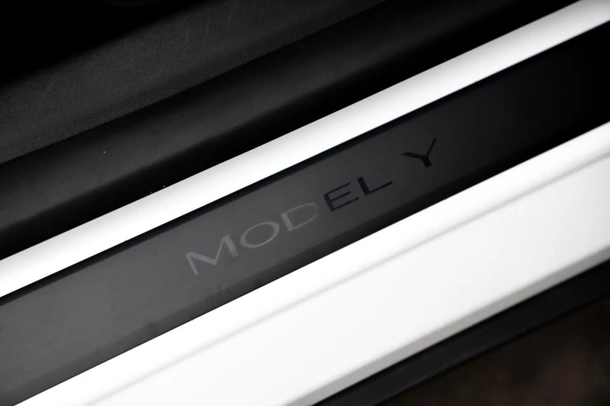 tesla-model-y-2022-eletrico-0cc