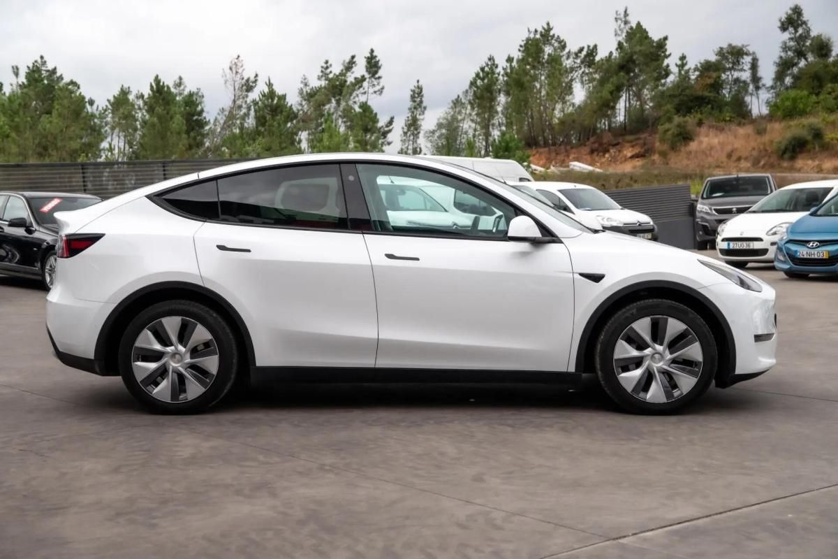 tesla-model-y-2022-eletrico-0cc