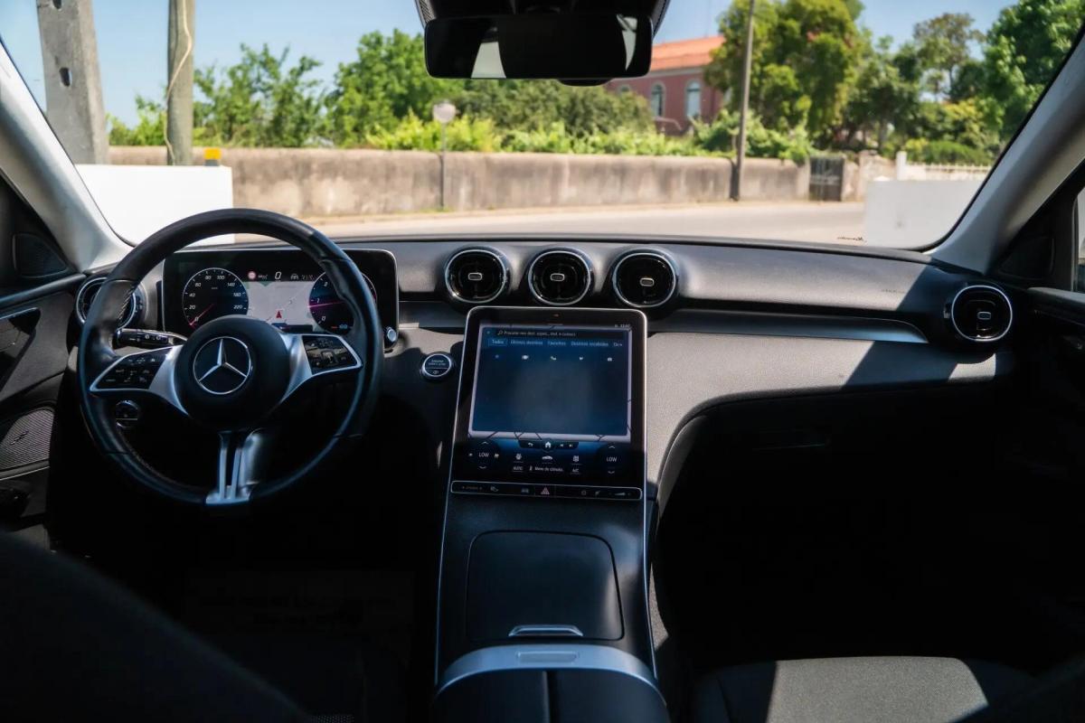 mercedes-benz-classe-c-220d-eq-boost-2022-diesel-1993cc