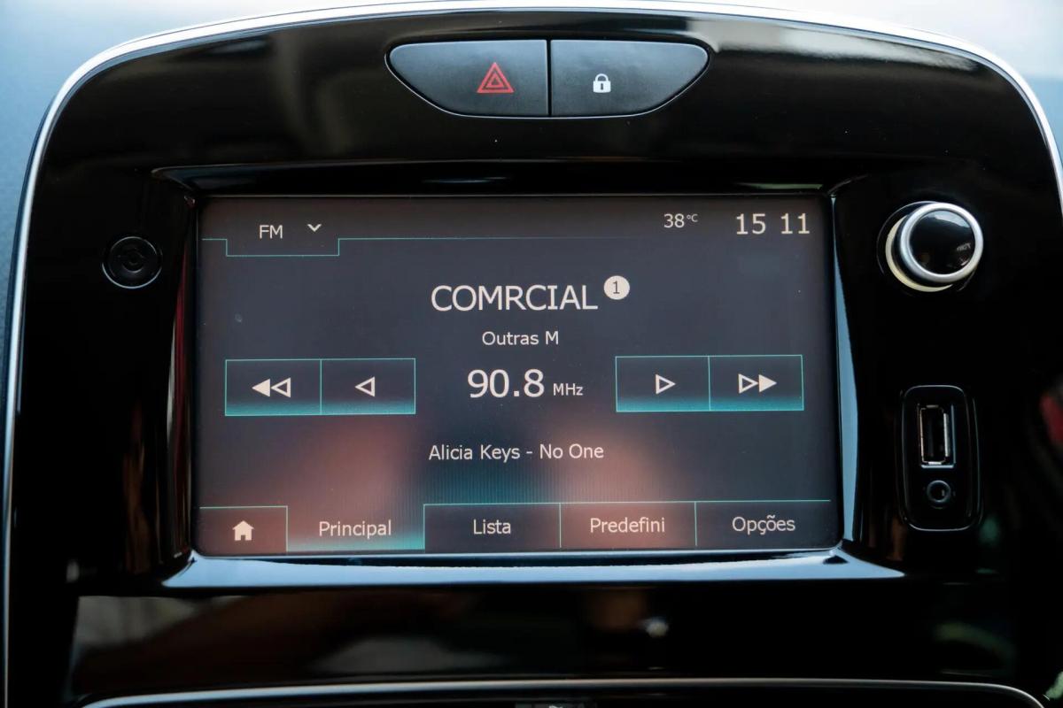 renault-clio-2018-diesel-1461cc