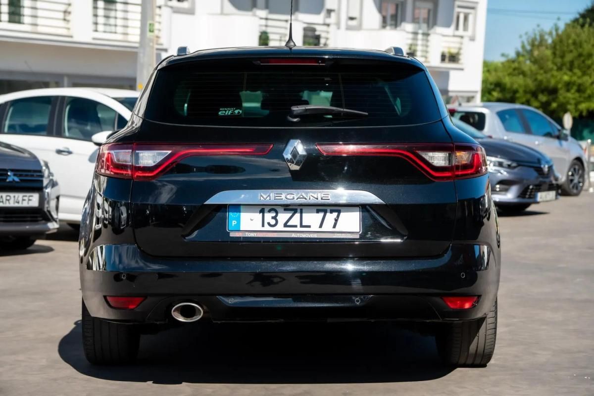 renault-megane-sport-tourer-2017-diesel-1461cc