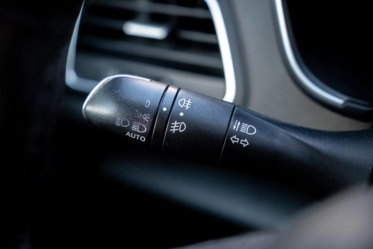 renault-megane-sport-tourer-2017-diesel-1461cc