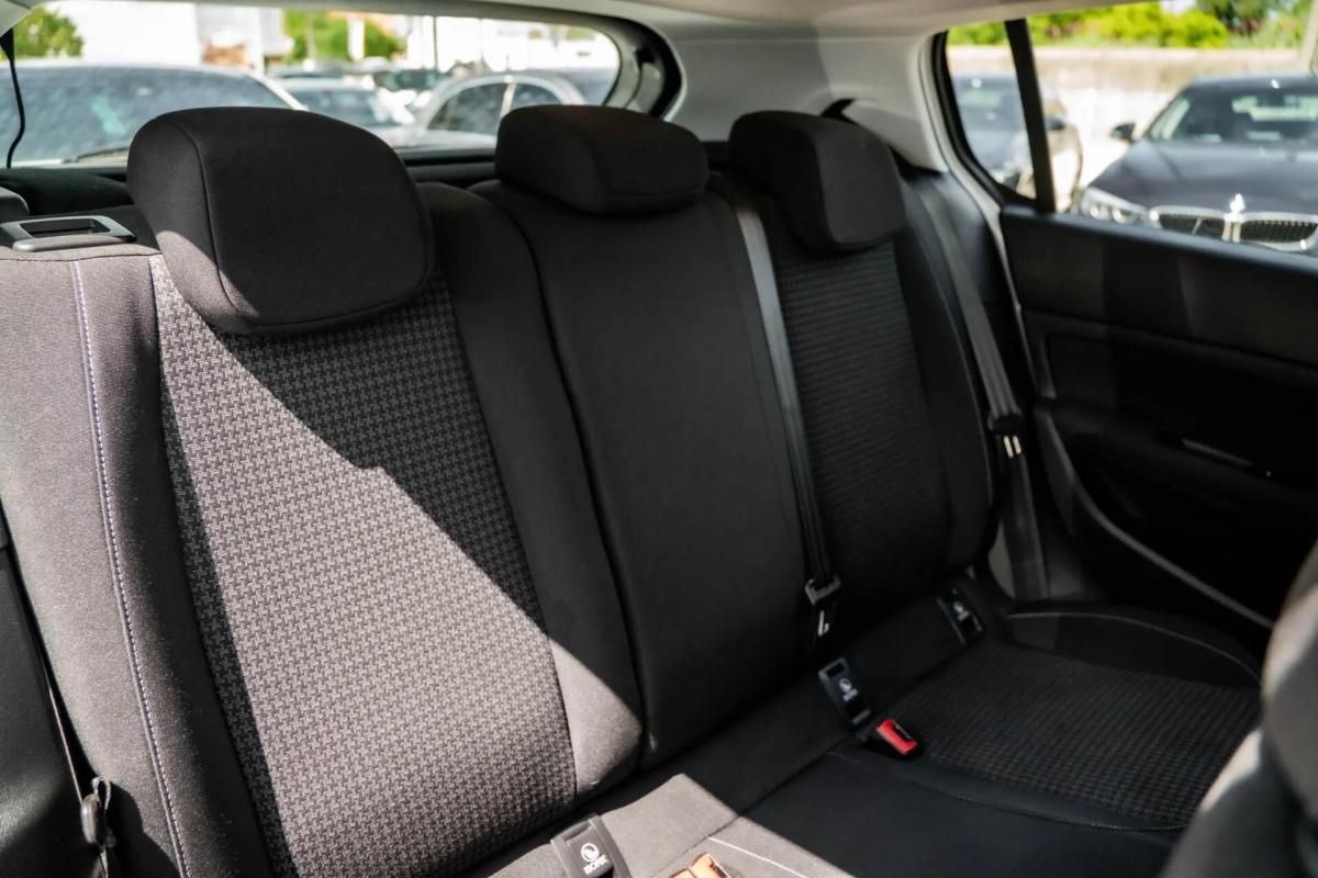 peugeot-308-2019-diesel-1499cc