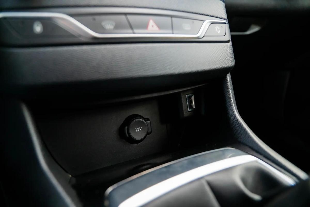 peugeot-308-2019-diesel-1499cc