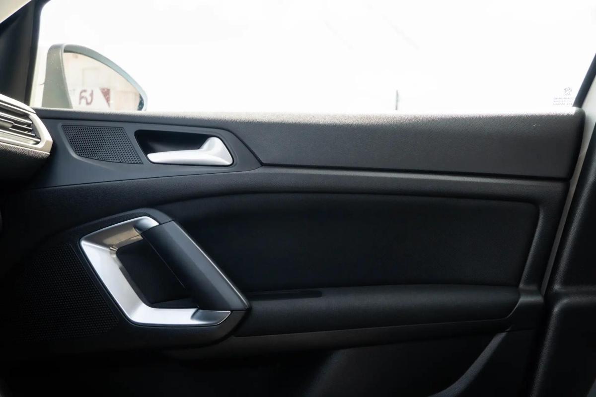 peugeot-308-2019-diesel-1499cc
