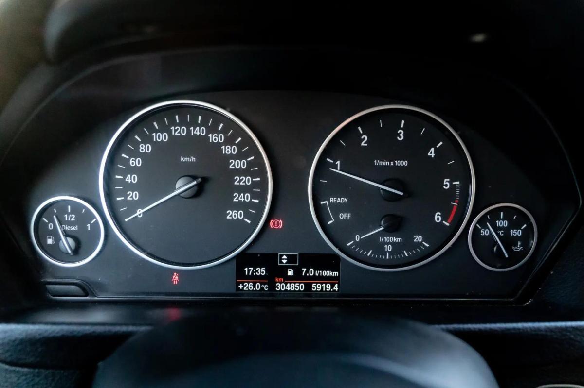 bmw-serie-3-2012-diesel-1995cc