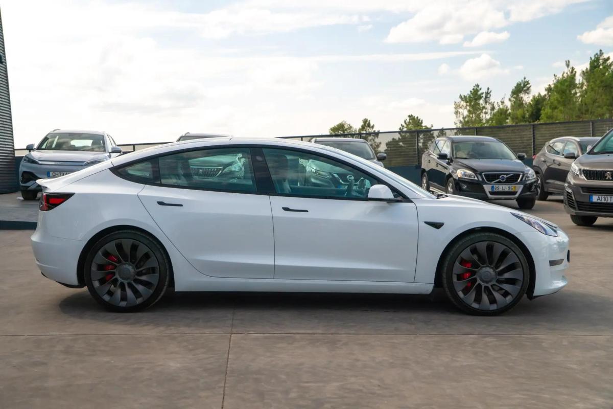 tesla-model-3-2022-eletrico-0cc
