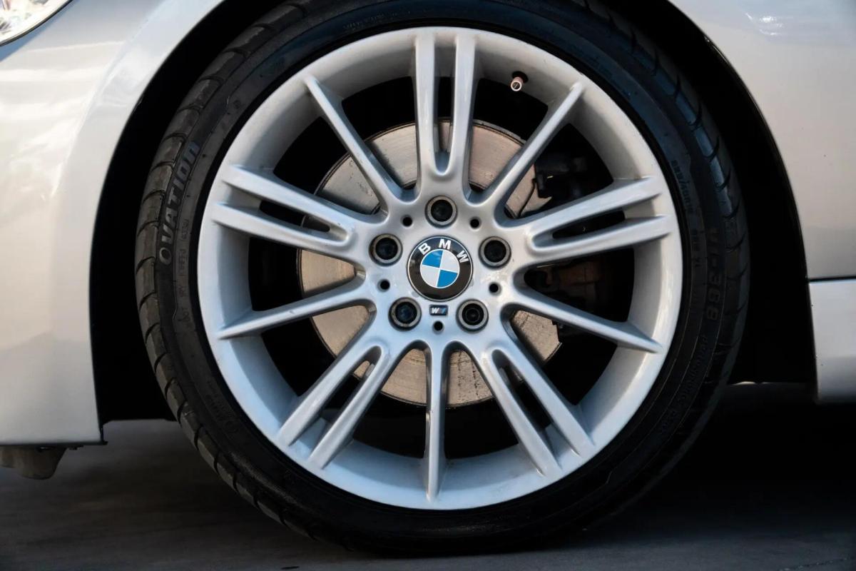bmw-serie-3-318-2009-diesel-1995cc