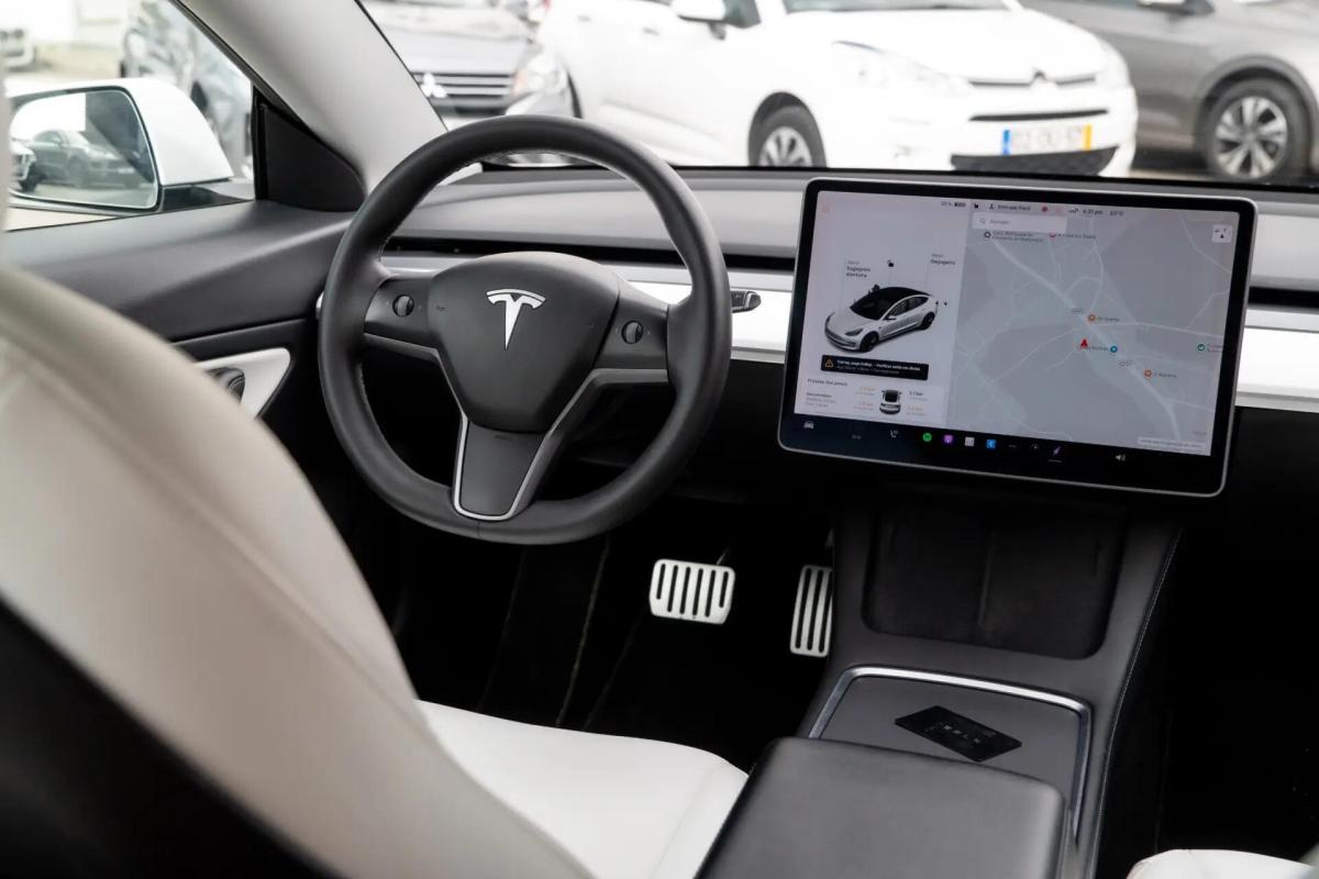 tesla-model-3-2021-eletrico-0cc