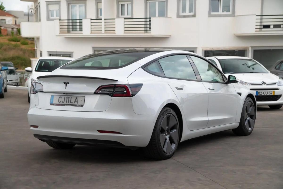 tesla-model-3-2021-eletrico-0cc