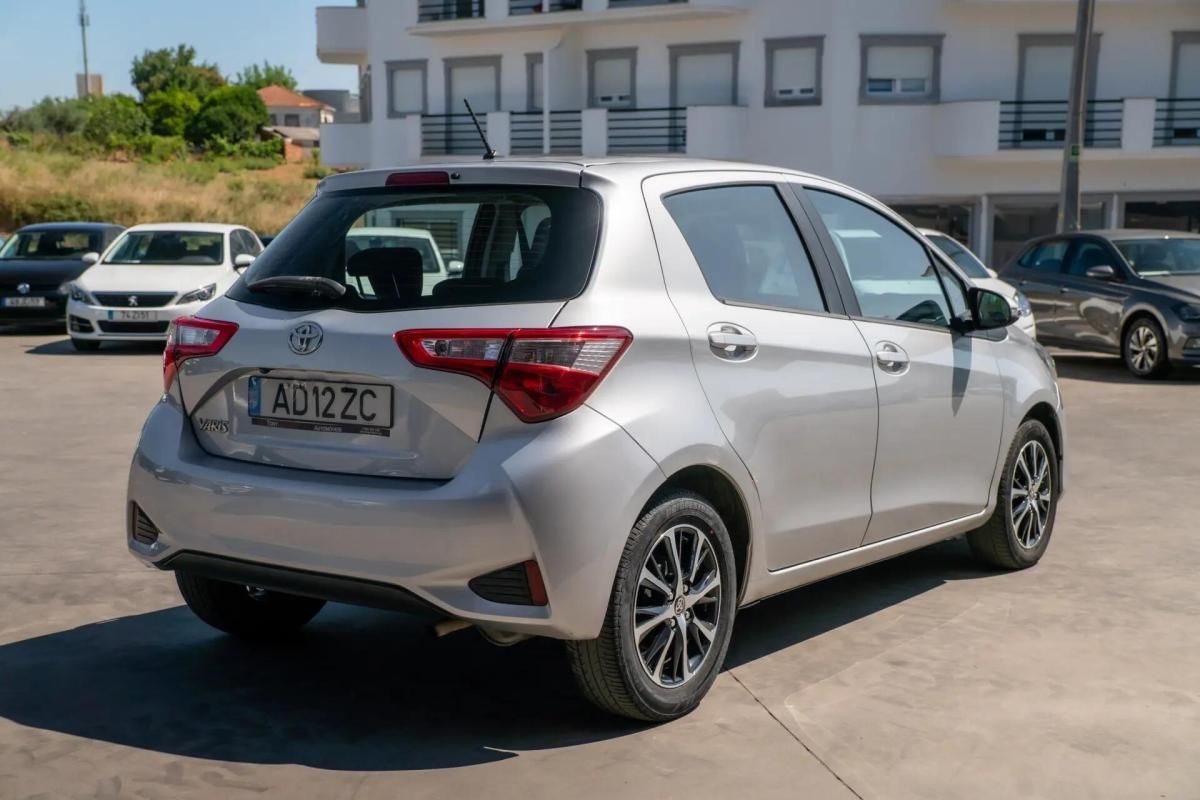 toyota-yaris-2020-gasolina-998cc