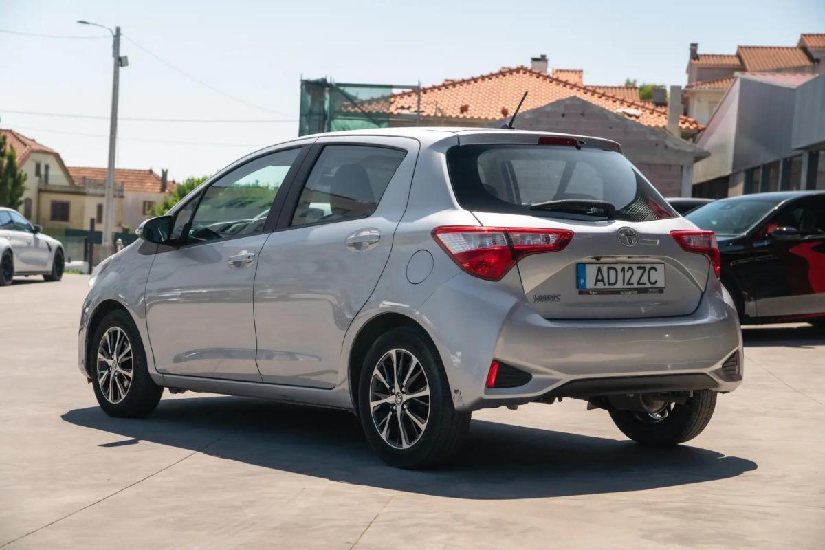 toyota-yaris-2020-gasolina-998cc
