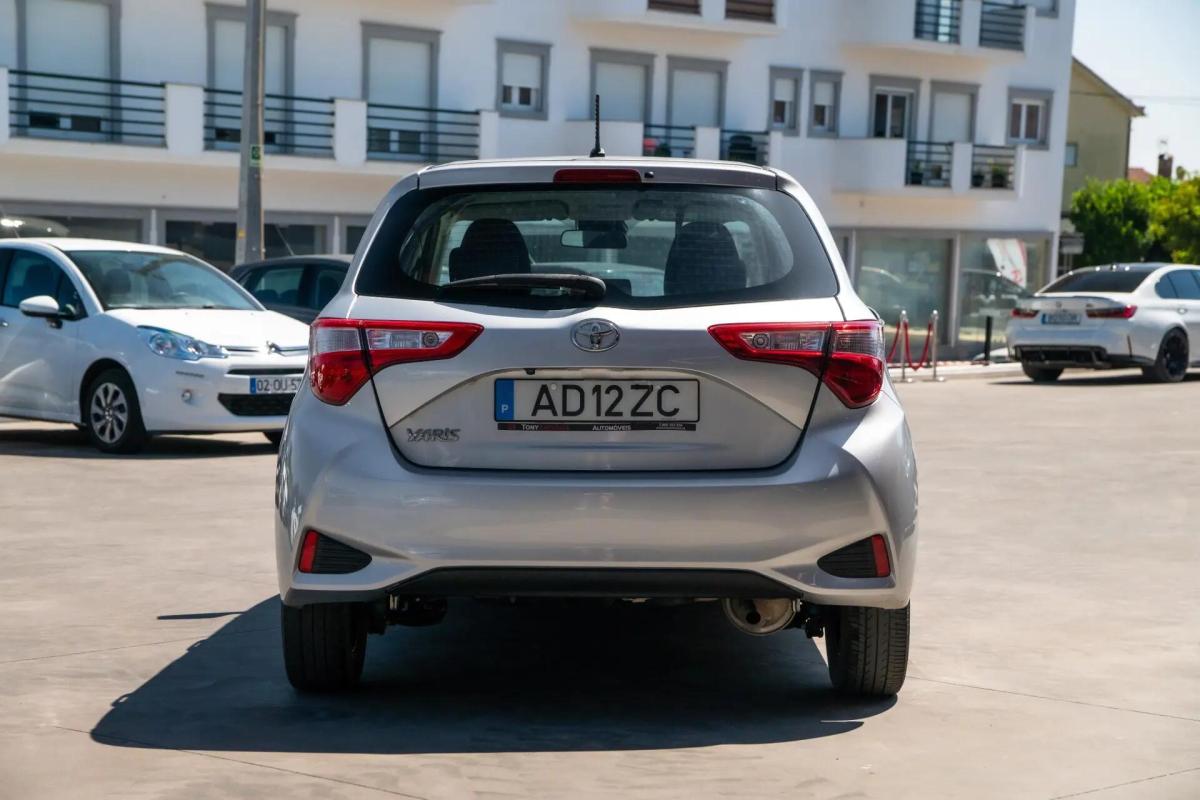toyota-yaris-2020-gasolina-998cc