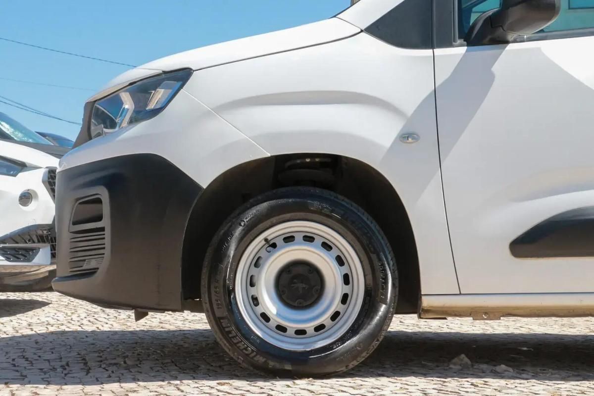 peugeot-partner-2019-diesel-1499cc