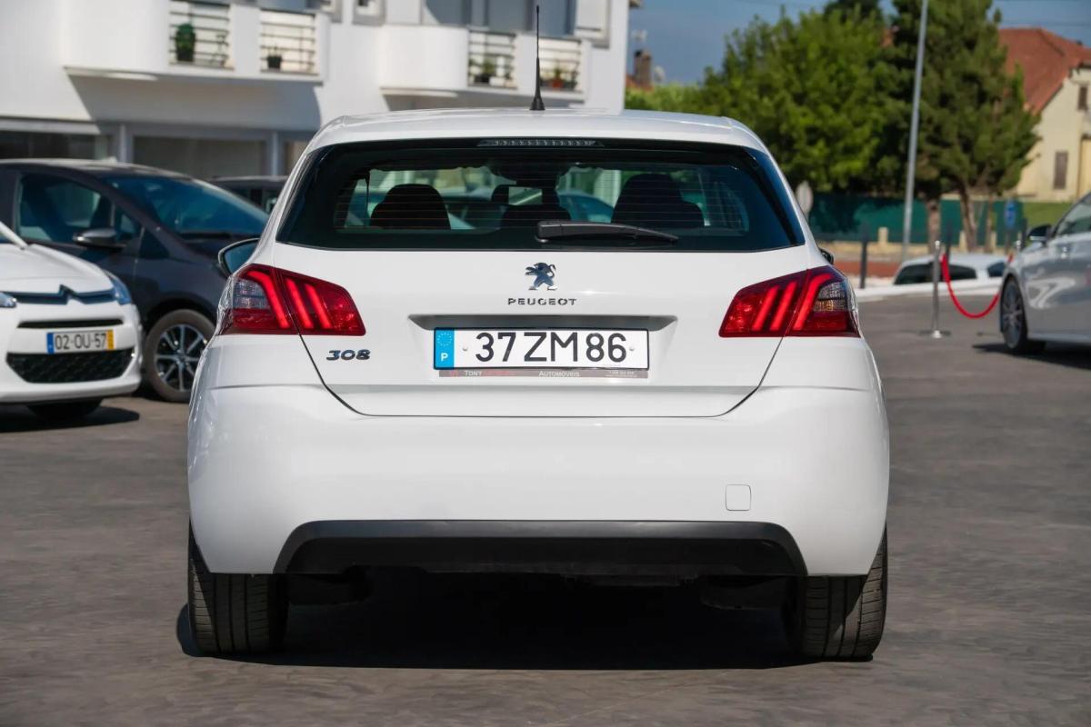 peugeot-308-2019-diesel-1499cc