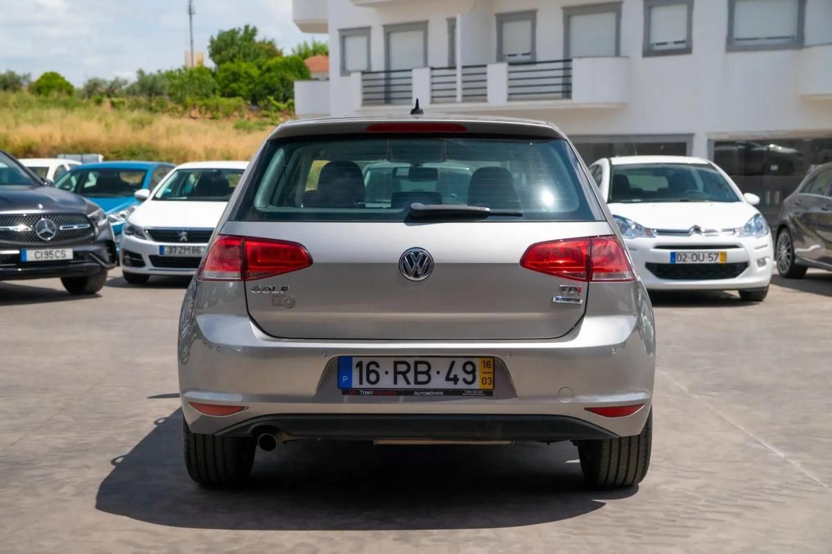 volkswagen-golf-2016-diesel-1598cc