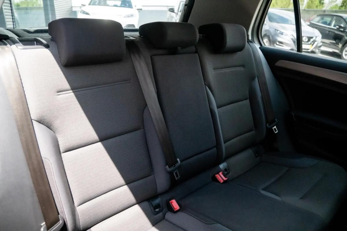volkswagen-golf-2016-diesel-1598cc