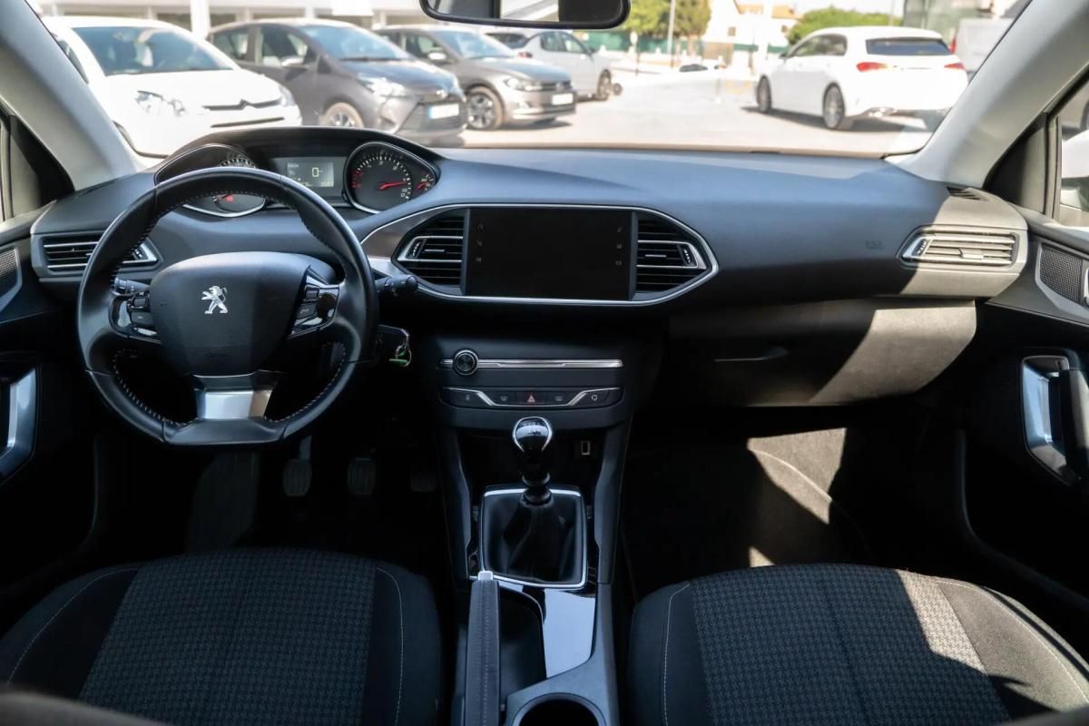 peugeot-308-2019-diesel-1499cc