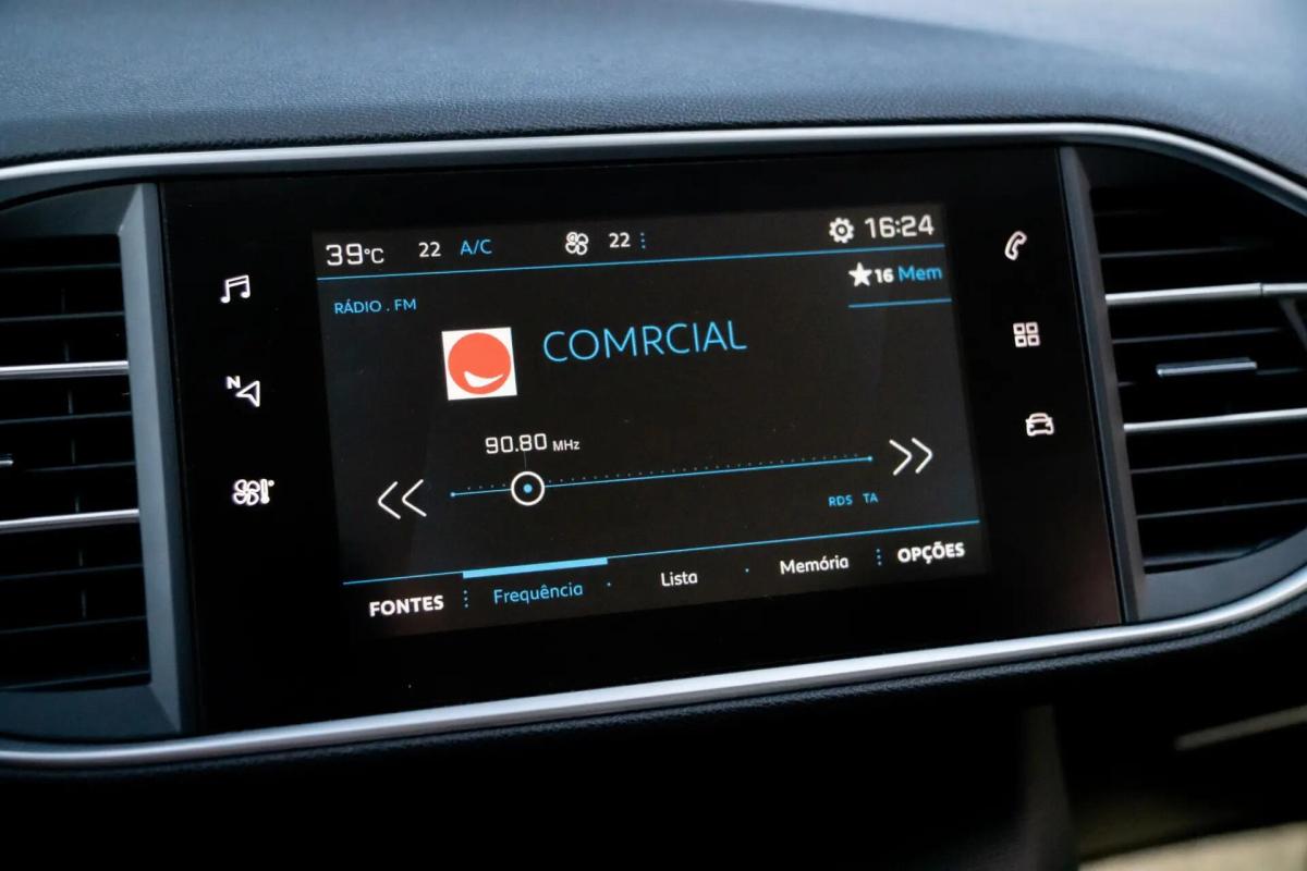 peugeot-308-2019-diesel-1499cc