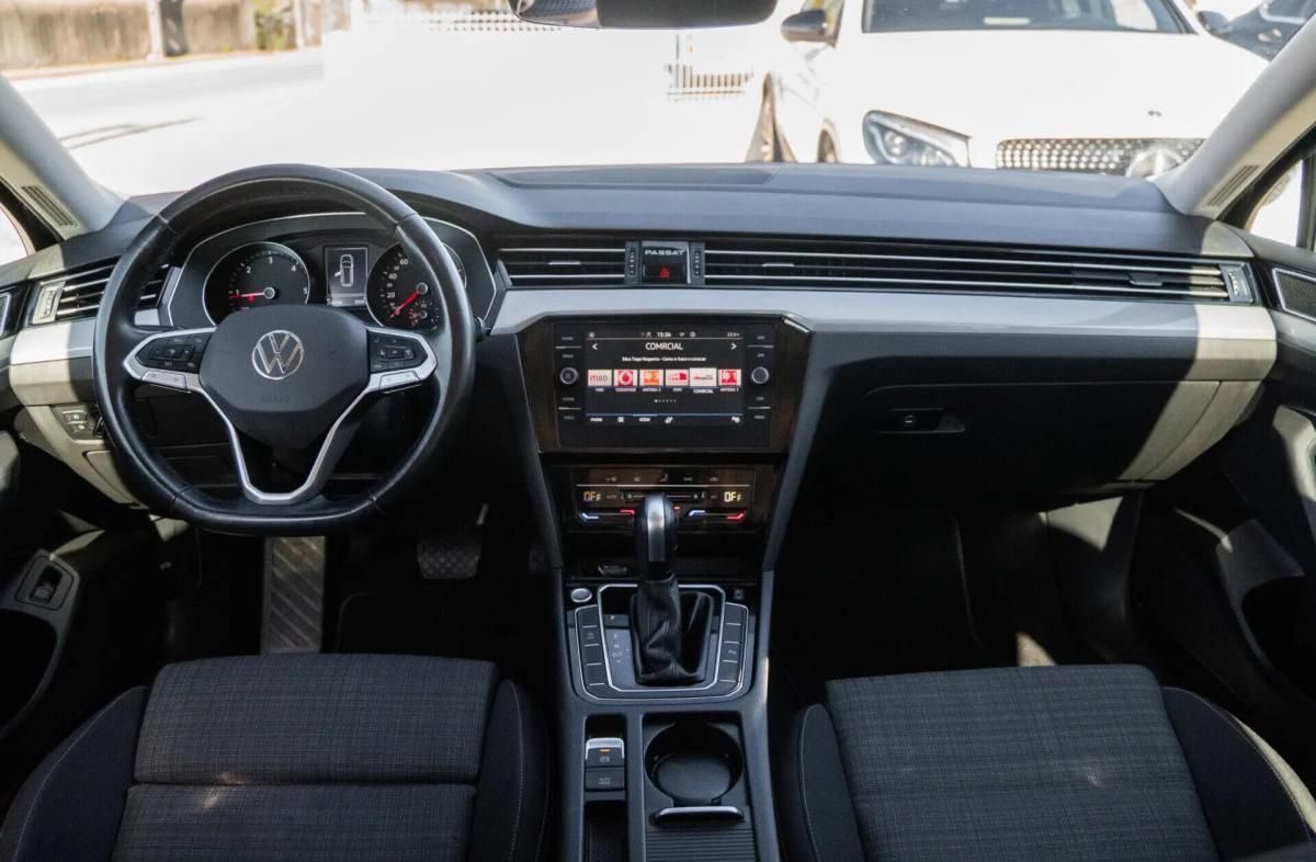 volkswagen-passat-variant-2021-diesel-1968cc