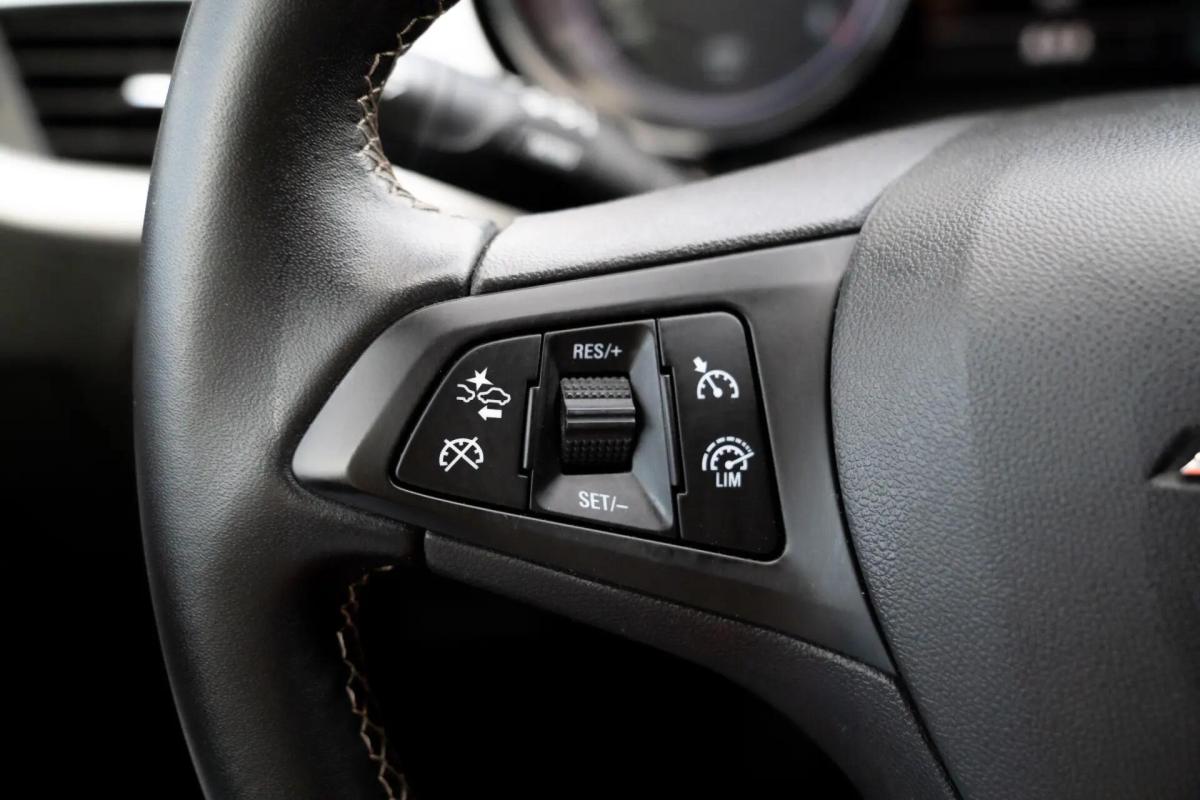 opel-astra-sport-tourer-2020-gasolina-1199cc