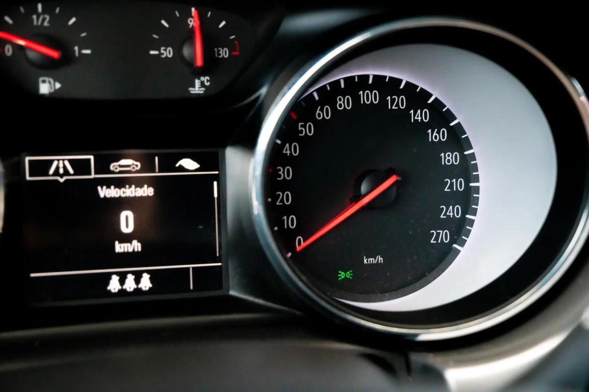 opel-astra-sport-tourer-2020-gasolina-1199cc