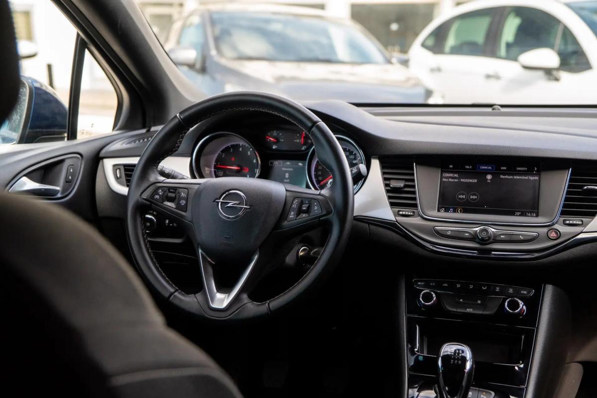opel-astra-sport-tourer-2020-gasolina-1199cc
