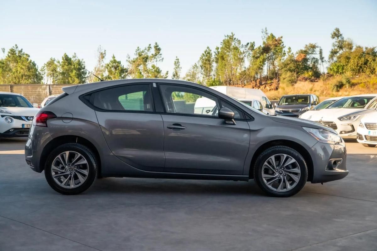 citroen-ds4-2012-diesel-1560cc