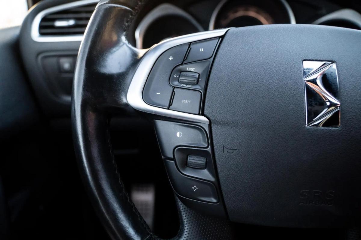 citroen-ds4-2012-diesel-1560cc