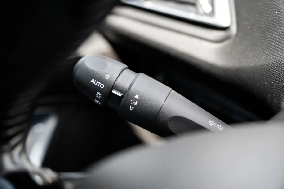 peugeot-308-2019-diesel-1499cc