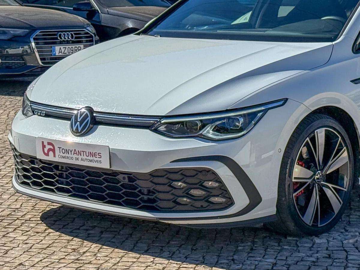 volkswagen-golf-2021-diesel-1968cc