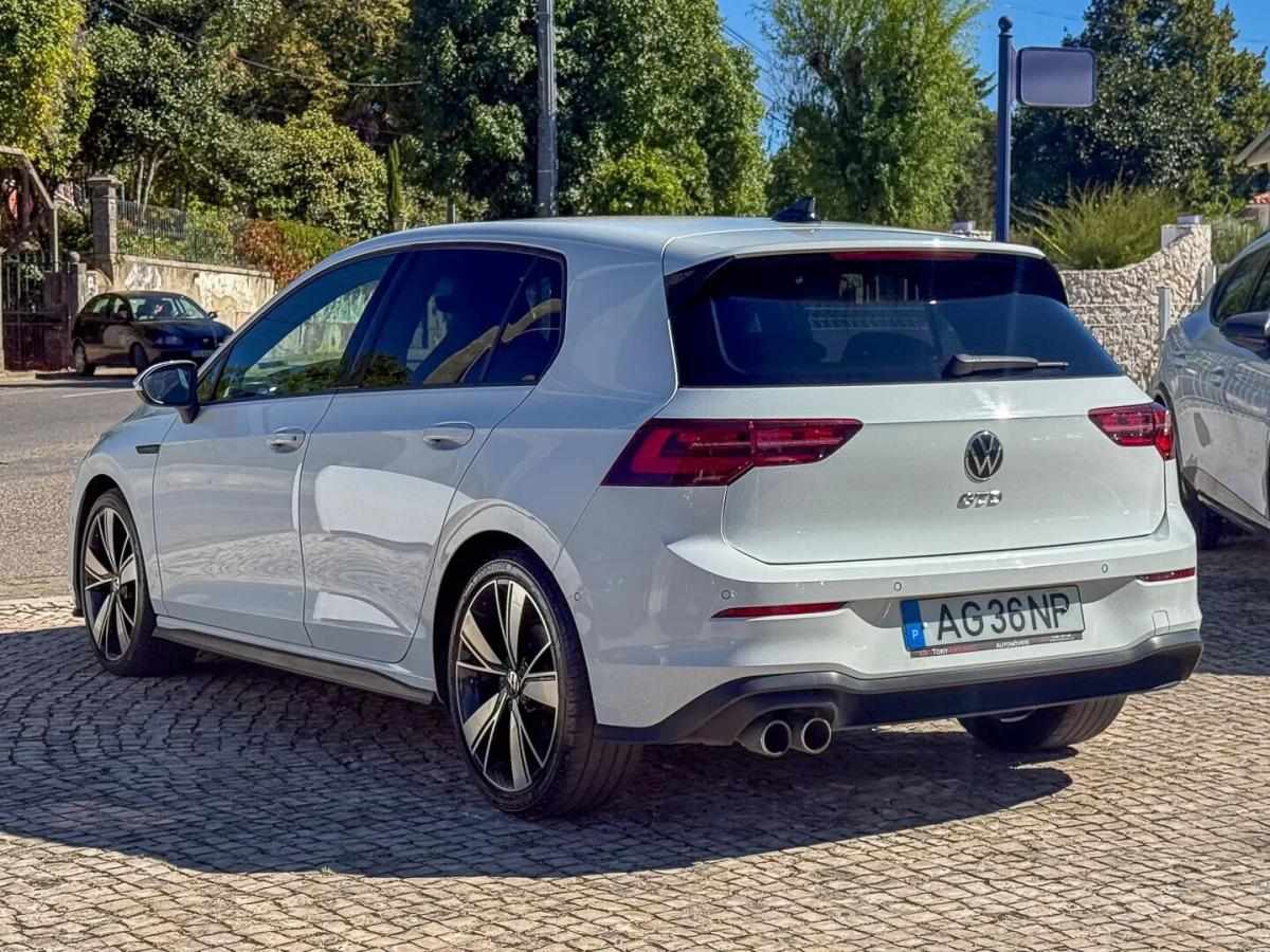 volkswagen-golf-2021-diesel-1968cc