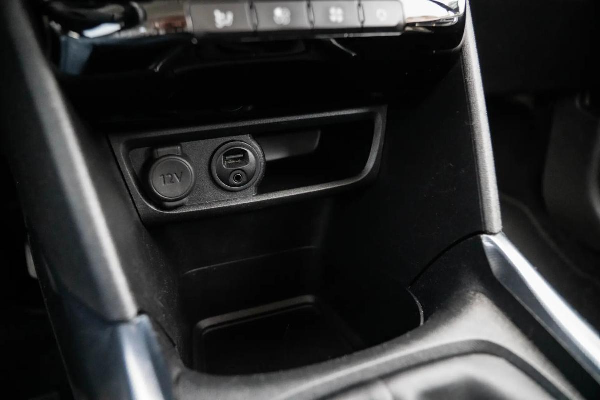 peugeot-2008-2013-gasolina-1199cc