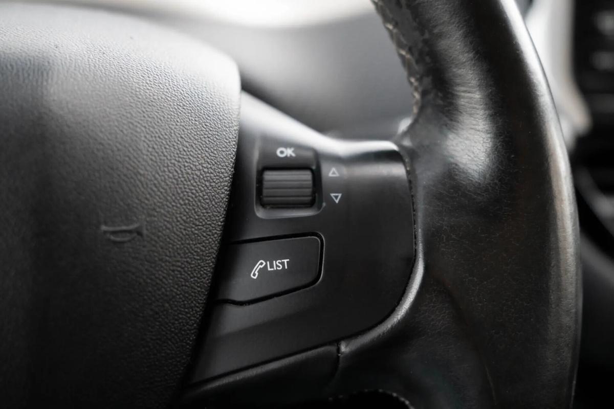 peugeot-2008-2013-gasolina-1199cc