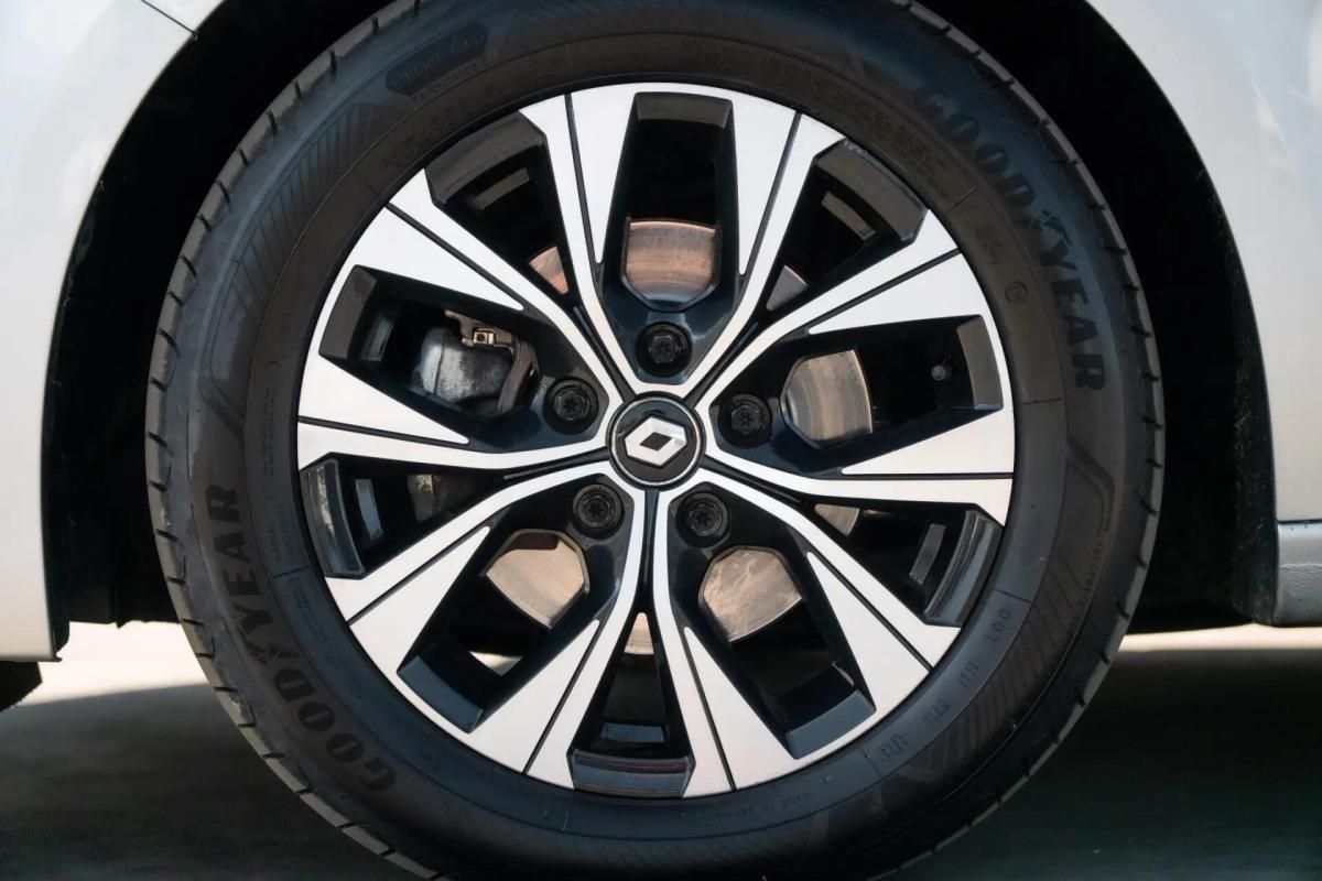 renault-megane-sport-tourer-2021-diesel-1461cc