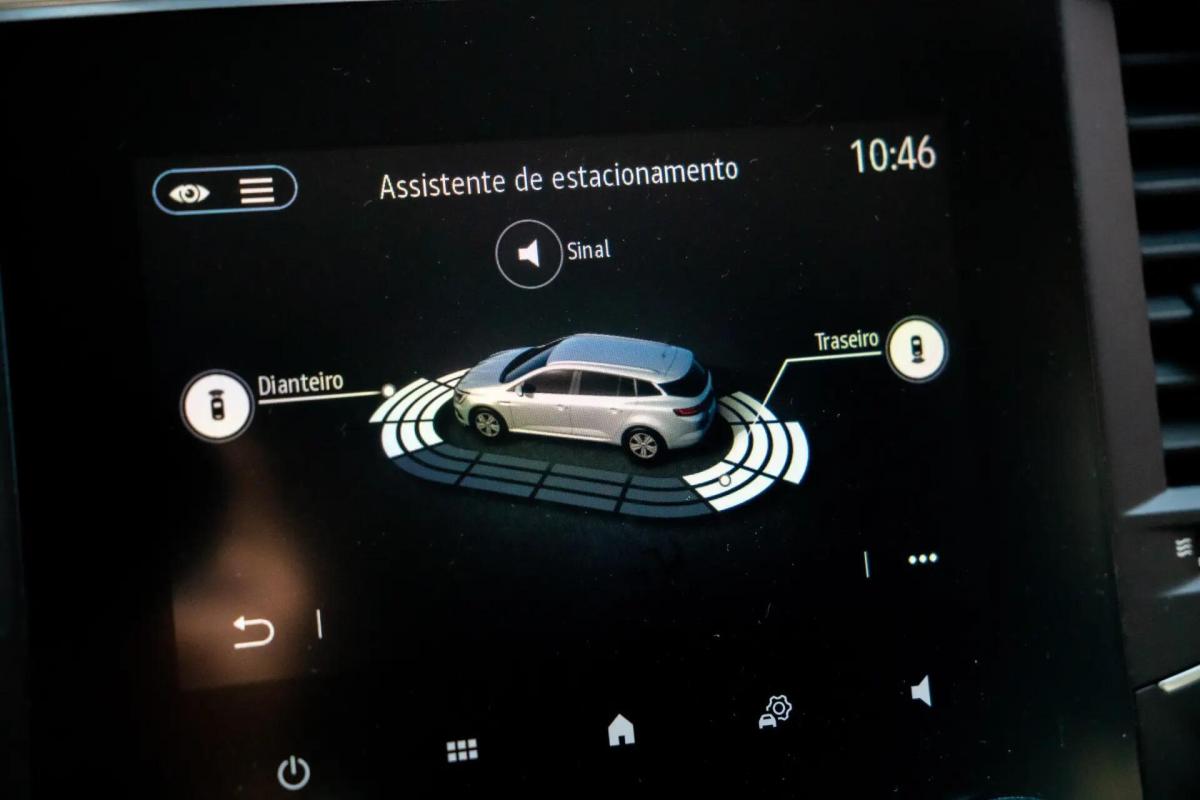 renault-megane-sport-tourer-2021-diesel-1461cc